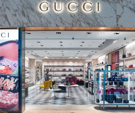 gucci duty free heathrow terminal 5|Gucci Heathrow airport opening times.